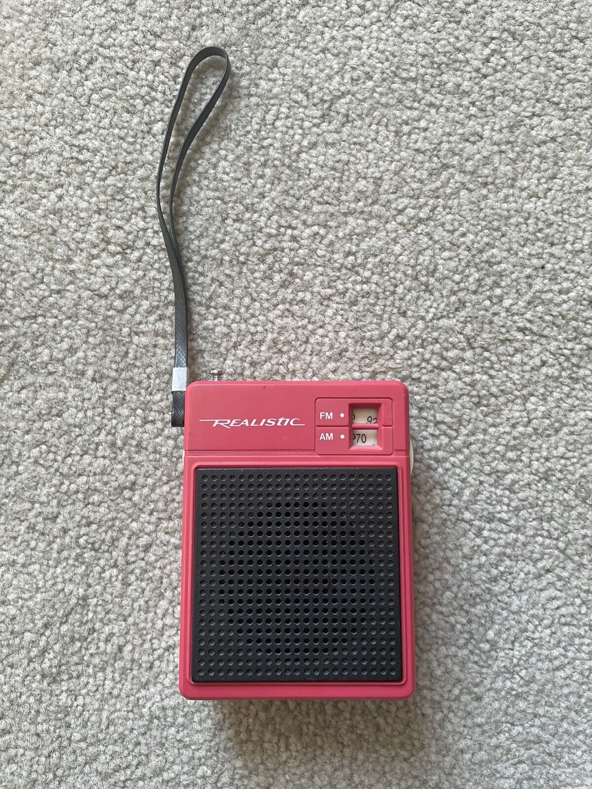 Realistic Pink Vintage 1970's AM/FM Transistor Radio Radio Shack 12-720 Works
