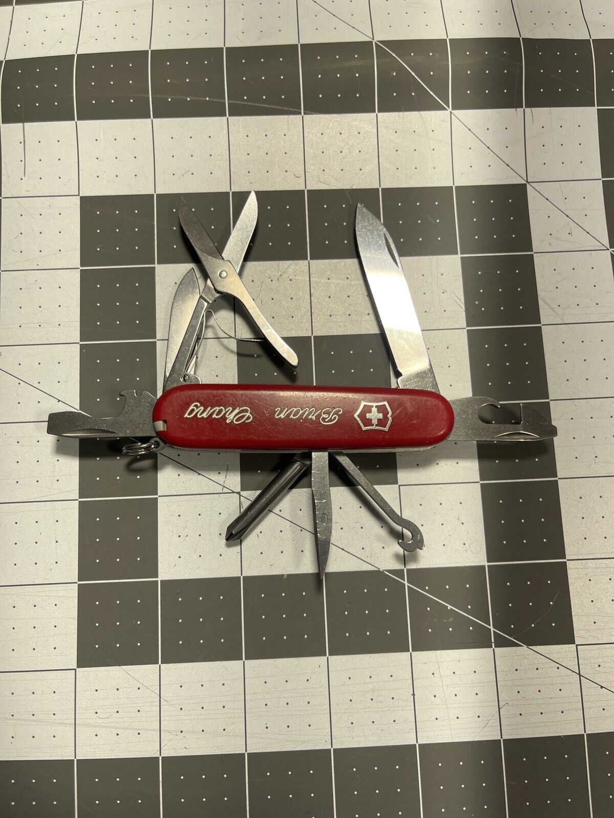 Victorinox Super Tinker Swiss Army Pocket Knife Red 91MM 3657