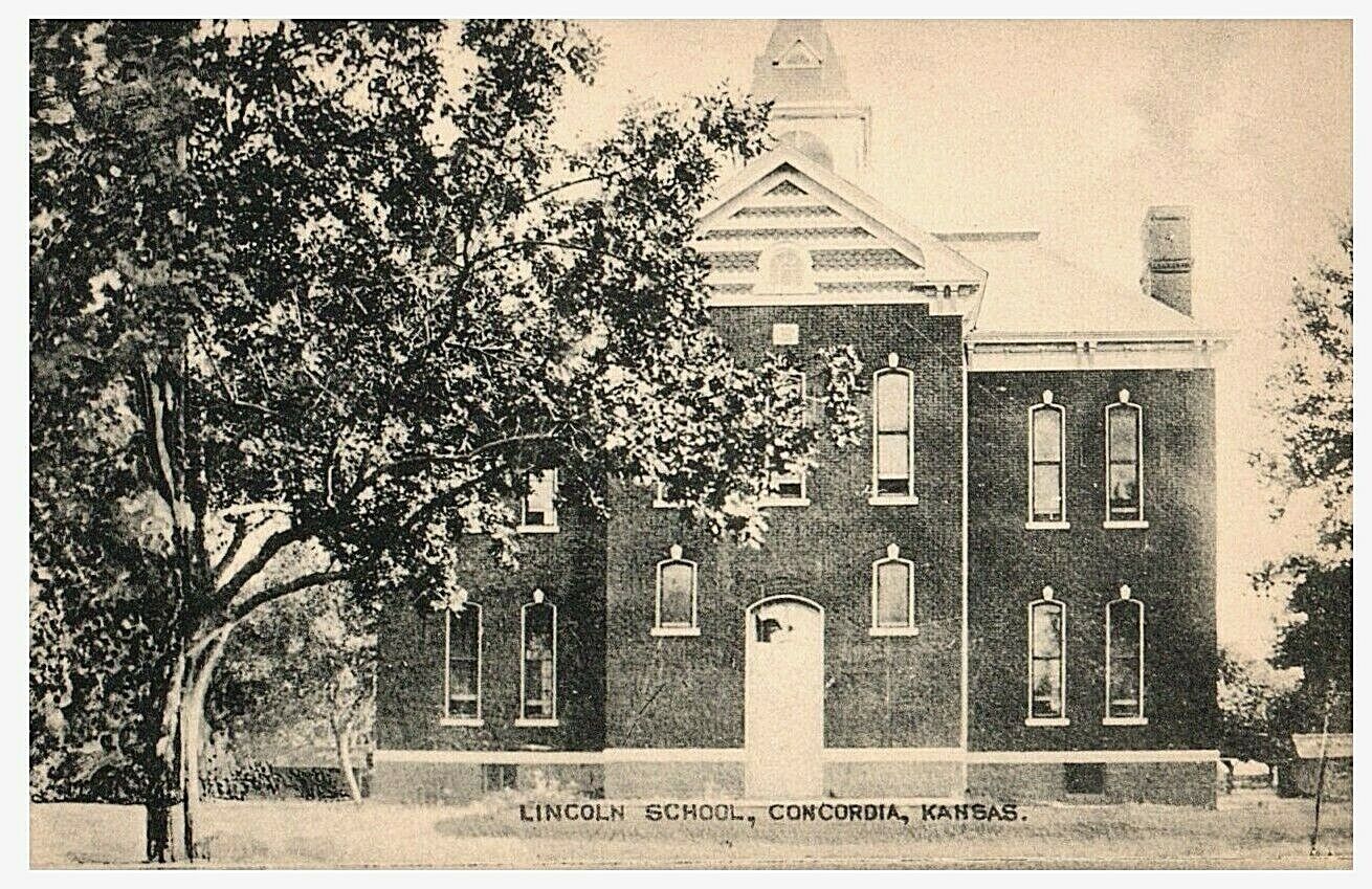 1910s LINCOLN SCHOOL, CONCORDIA Kansas Postcard \