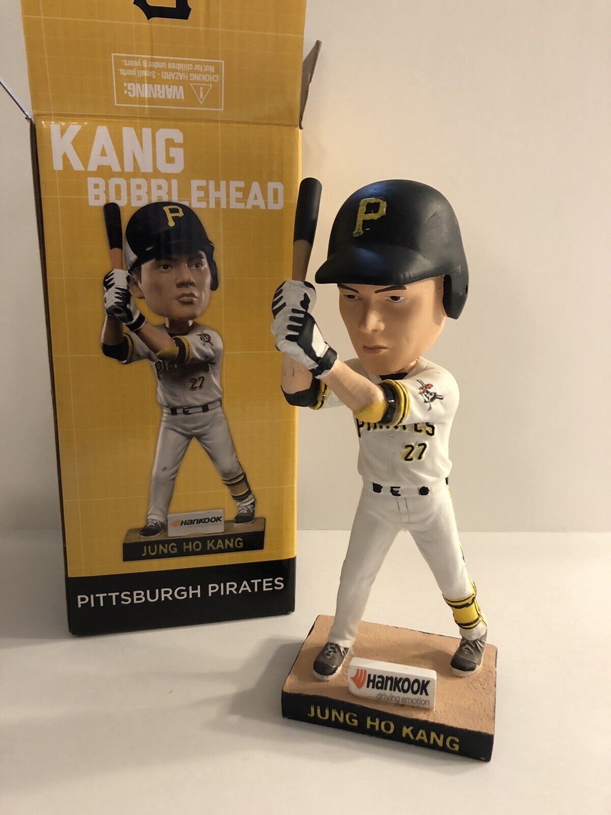 2016 Pittsburgh Pirates Jung Ho Kang SGA Stadium Giveaway Bobblehead w/ Box
