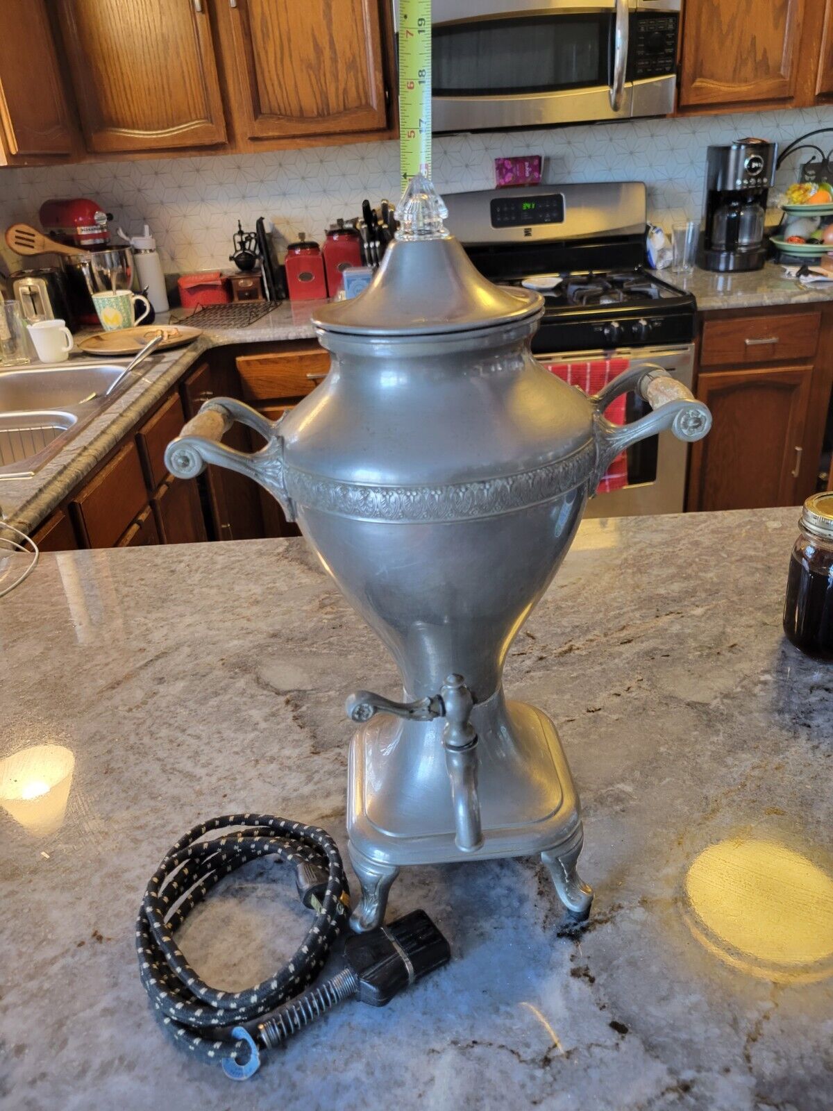Manning-Bowman High Style Coffee Urn Percolator model 416/9S from 1927  WORKS