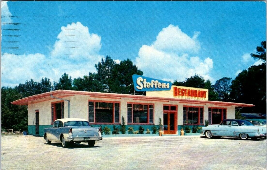 Kingsland GA Steffens Restaurant 1950s Auto postcard JQ3