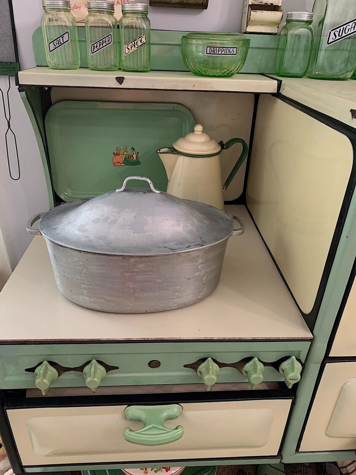 Vintage Super Maid Cookware: Cast Aluminum, Oval  \
