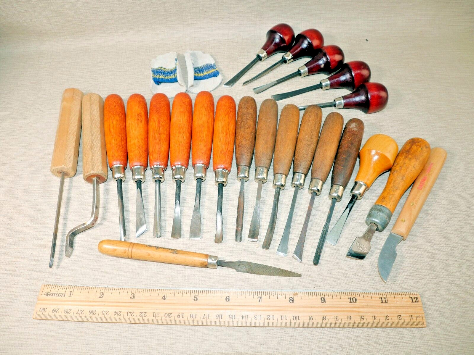Lot of 23 vintage used wood carving tools and chisels
