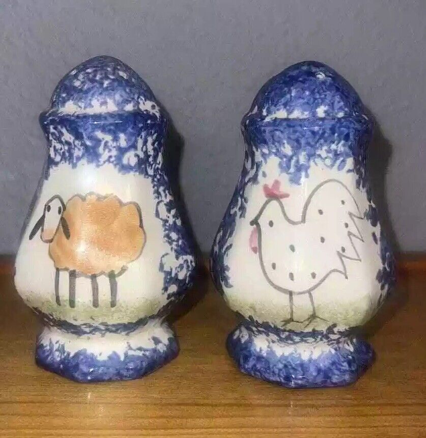 Vintage Farmhouse Pottery Molly Dallas Salt & Pepper Shakers Rooster & Sheep