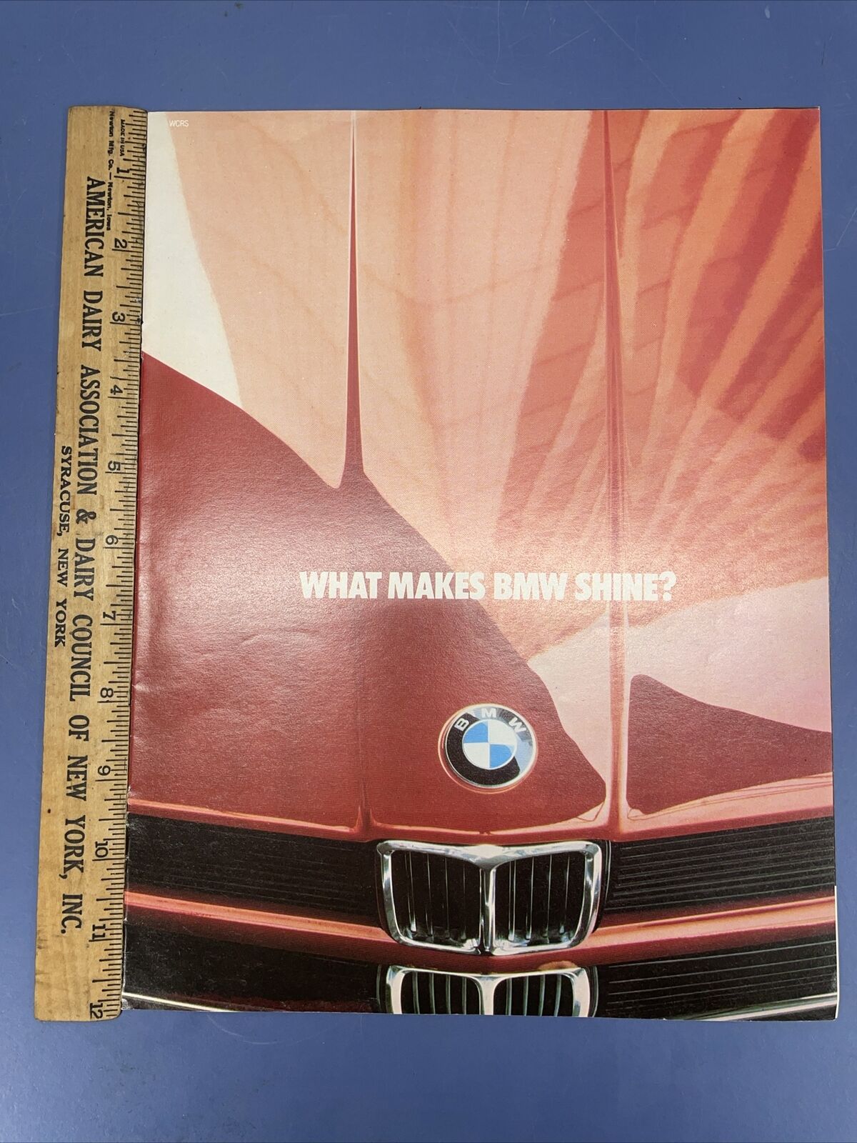 Vintage 1981 BMW five series 8 page dealership brochure European Version