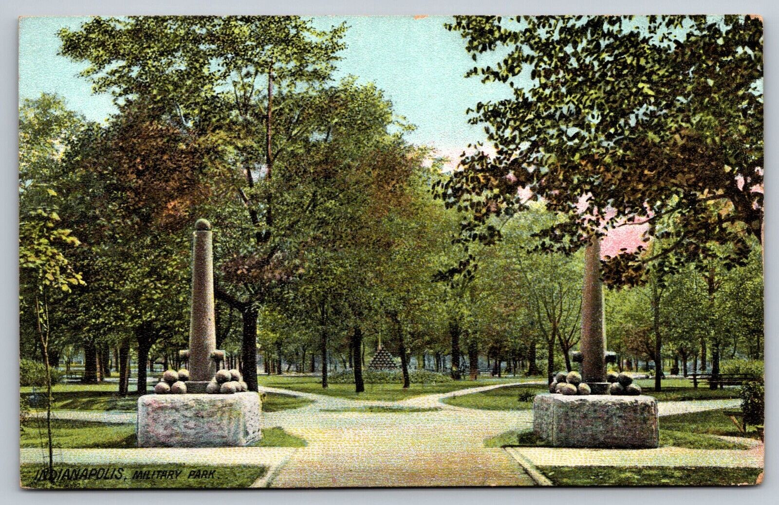 Postcard Indianapolis Military Park Divided back 