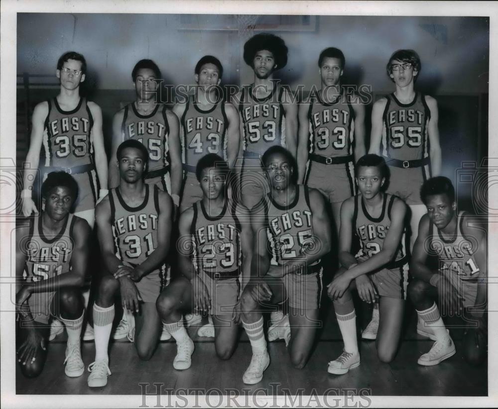 1972 Press Photo Akron East High Basketball 1971-72 players - cvb46746