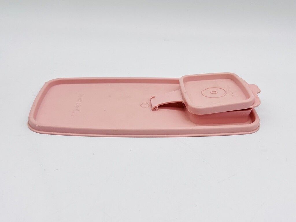 TUPPERWARE Replacement Flip Top Lid 1589 1590 Cereal Keeper Store-N-Pour 1588
