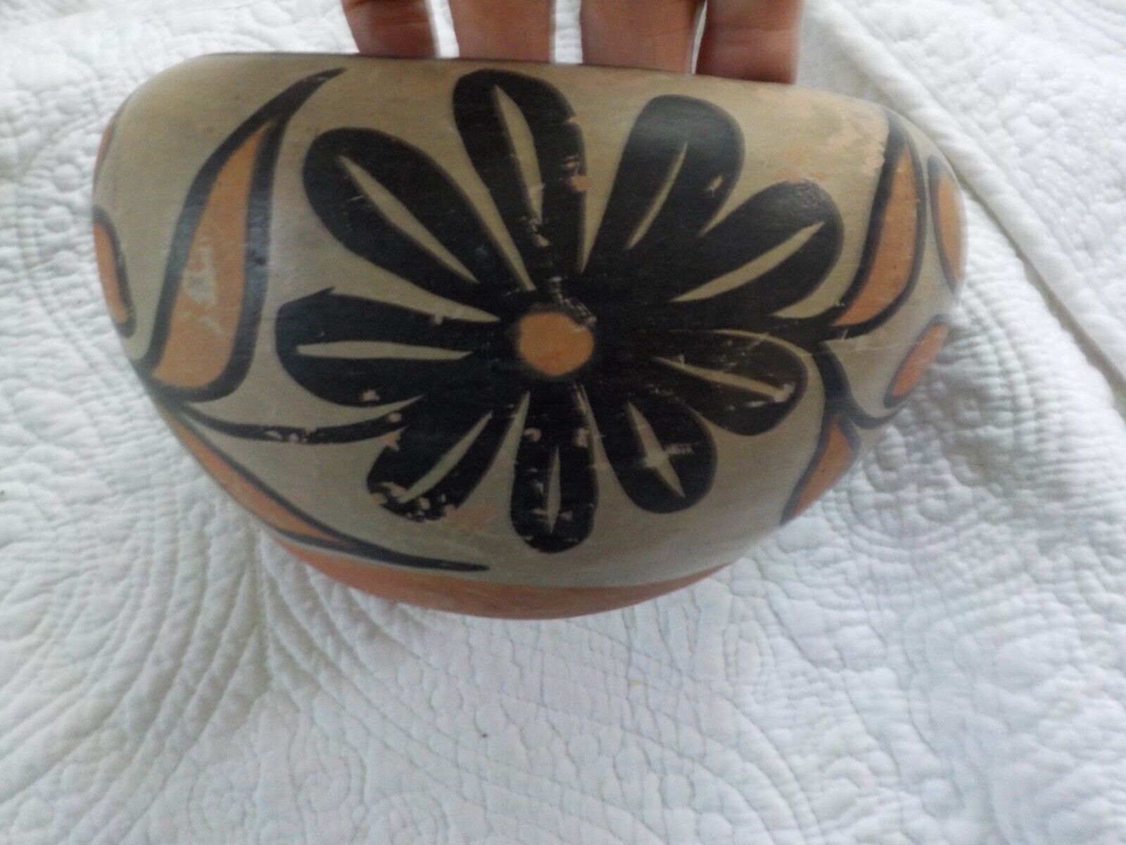 Santo Domingo Bowl Kewa vintage pottery 7.5\