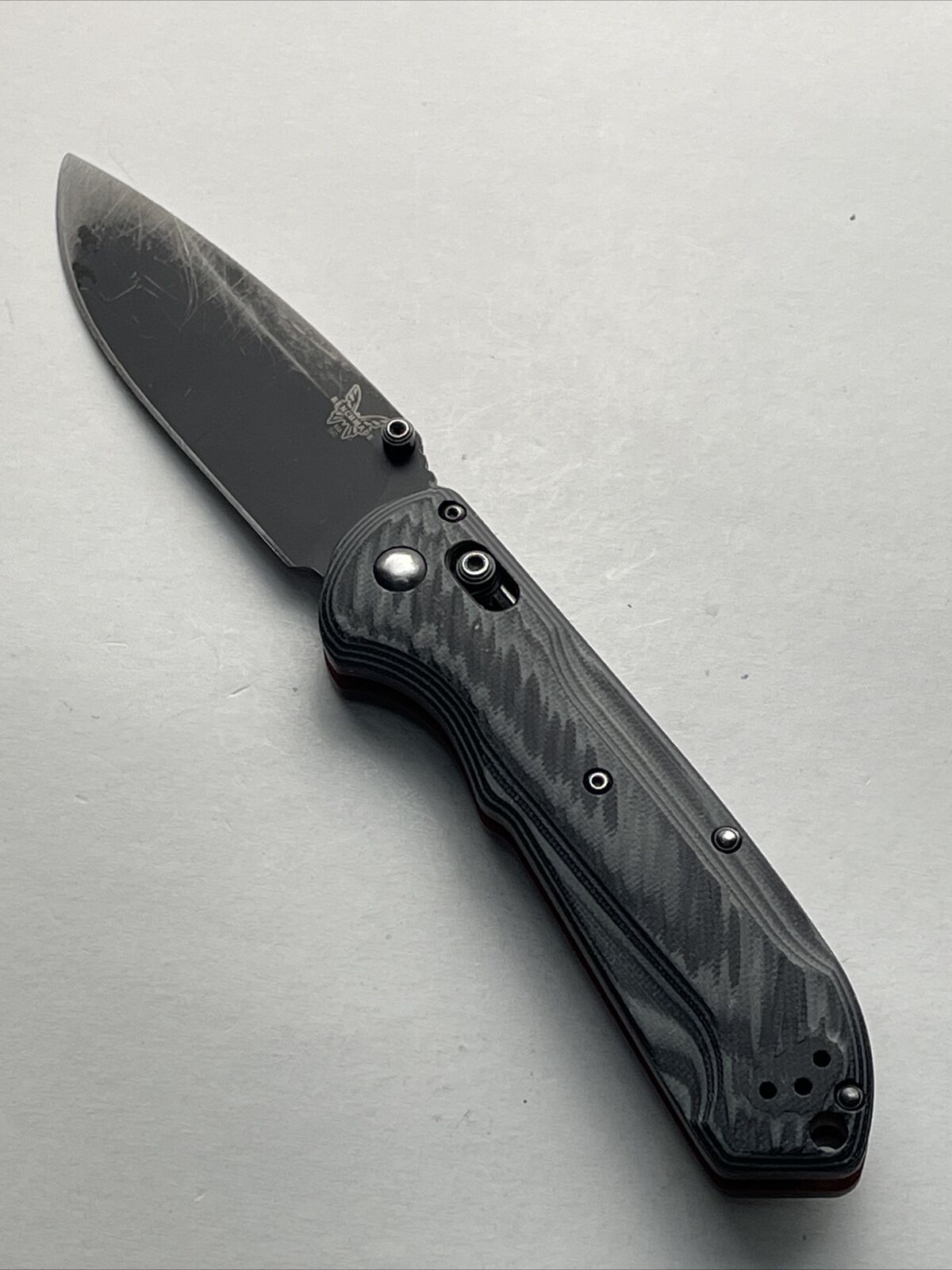 Benchmade Knives Freek 560BK-1 M4, Blk/Gry G10 w/Red liners and Spacers