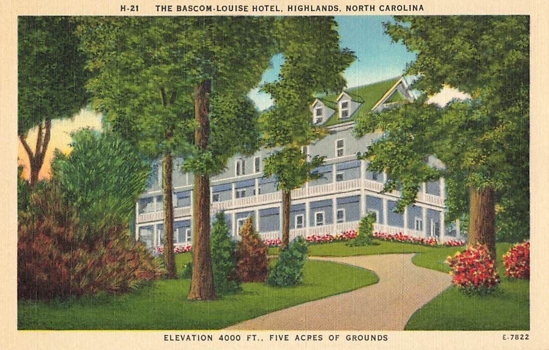 Postcard Bascom-Louise Hotel Highlands North Carolina NC