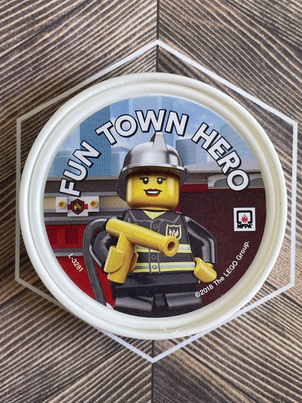 RARE 2018 Fun Town Hero Firefighter NFPA Legoland California Pop Badge