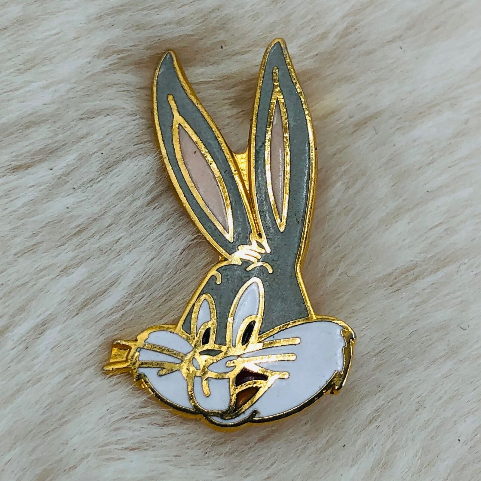 Vtg 1990 Bugs Bunny Looney Tunes Enamel Lapel Brooch Pin