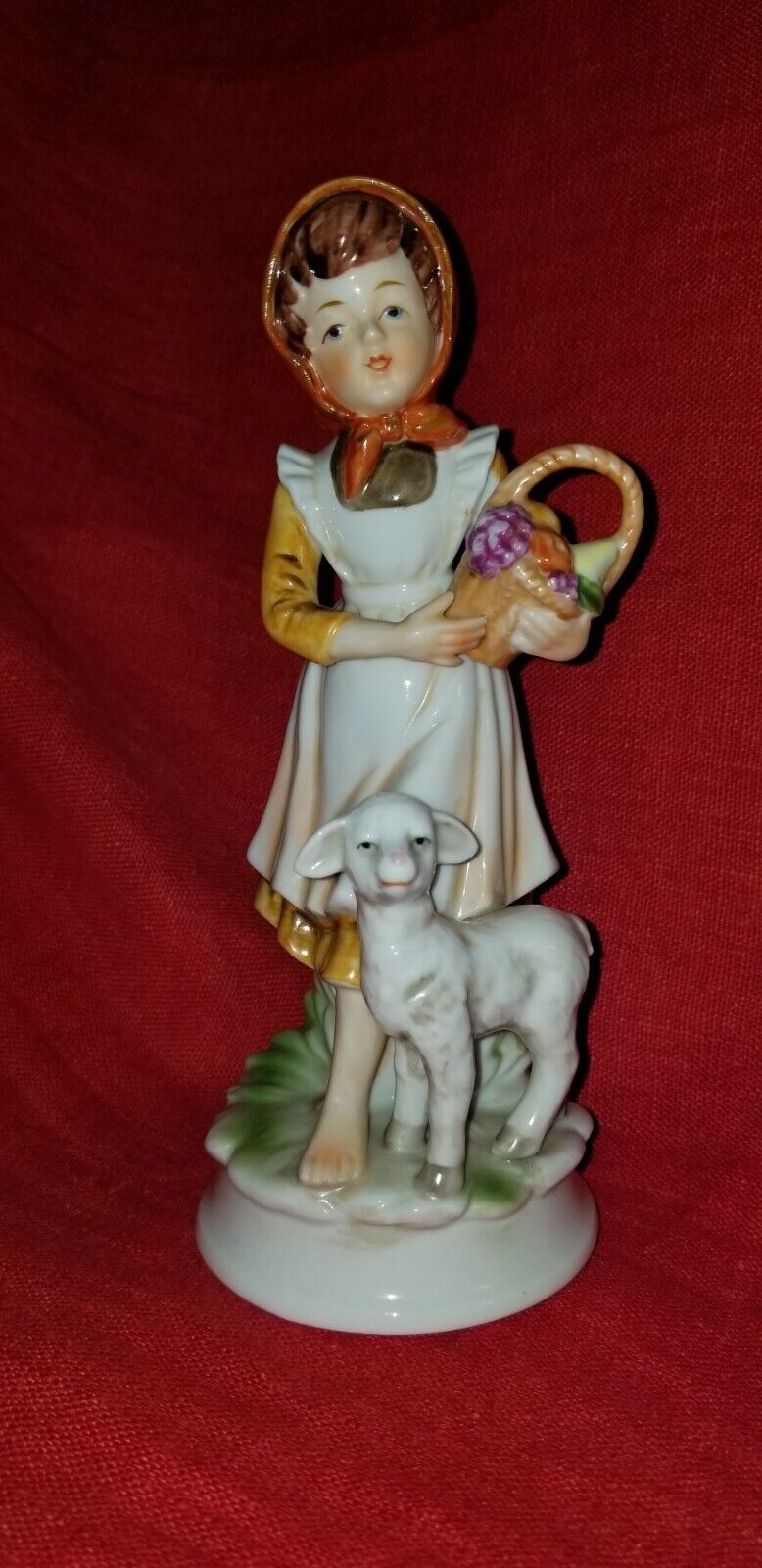 Vintage Alfretto By Maruri Girl with Lamb Figurine. Excellent condition. Used.