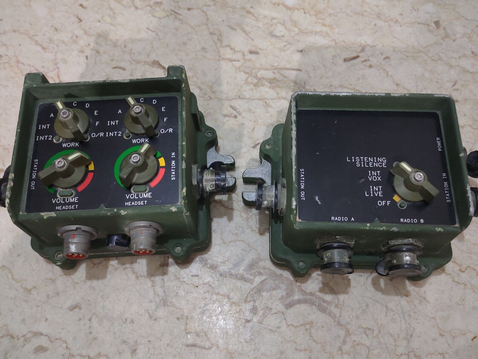 VIC-3 Lite Dual Headset Control Box & LV2 - Light Vehicle Variant Intercom