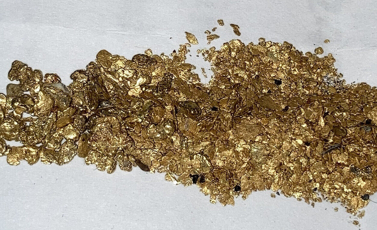 gold paydirt with alaska gold and Real Diamonds
