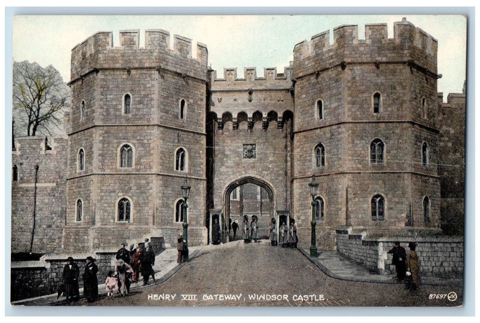 Windsor England Postcard Henry VIII Gateway Windsor Castle c1910 Unposted