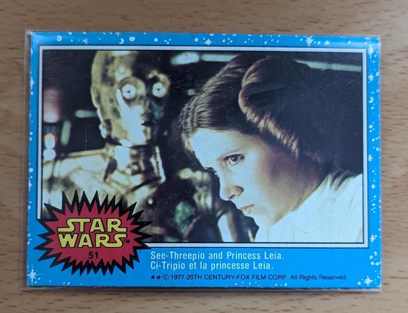 1977 Star Wars Card OPC Blue Series 1 #51 See-Threepio and Princess Leia