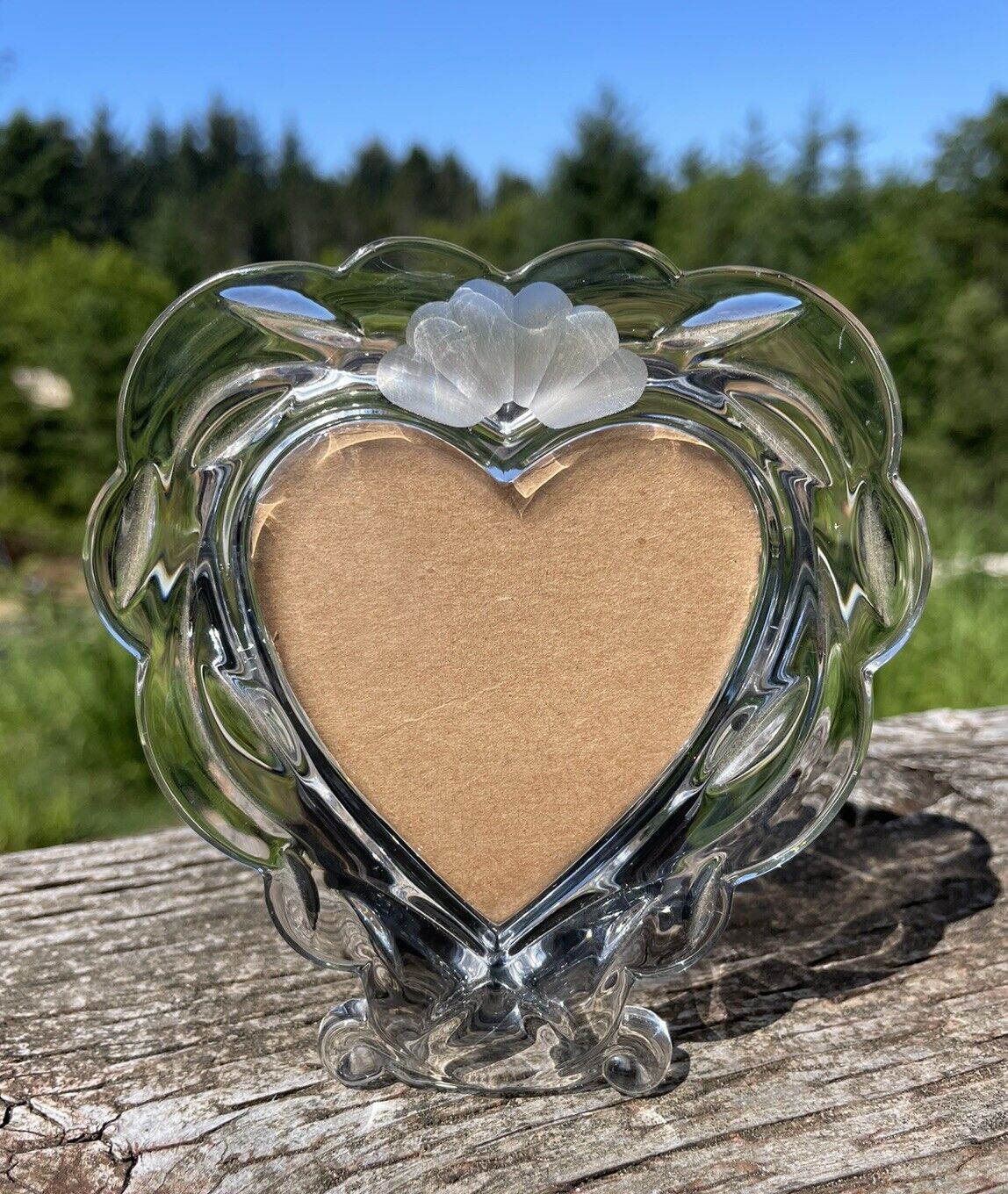 VINTAGE PRINCESS HOUSE LEAD CRYSTAL 4.5” HEART SHAPED PICTURE FRAME