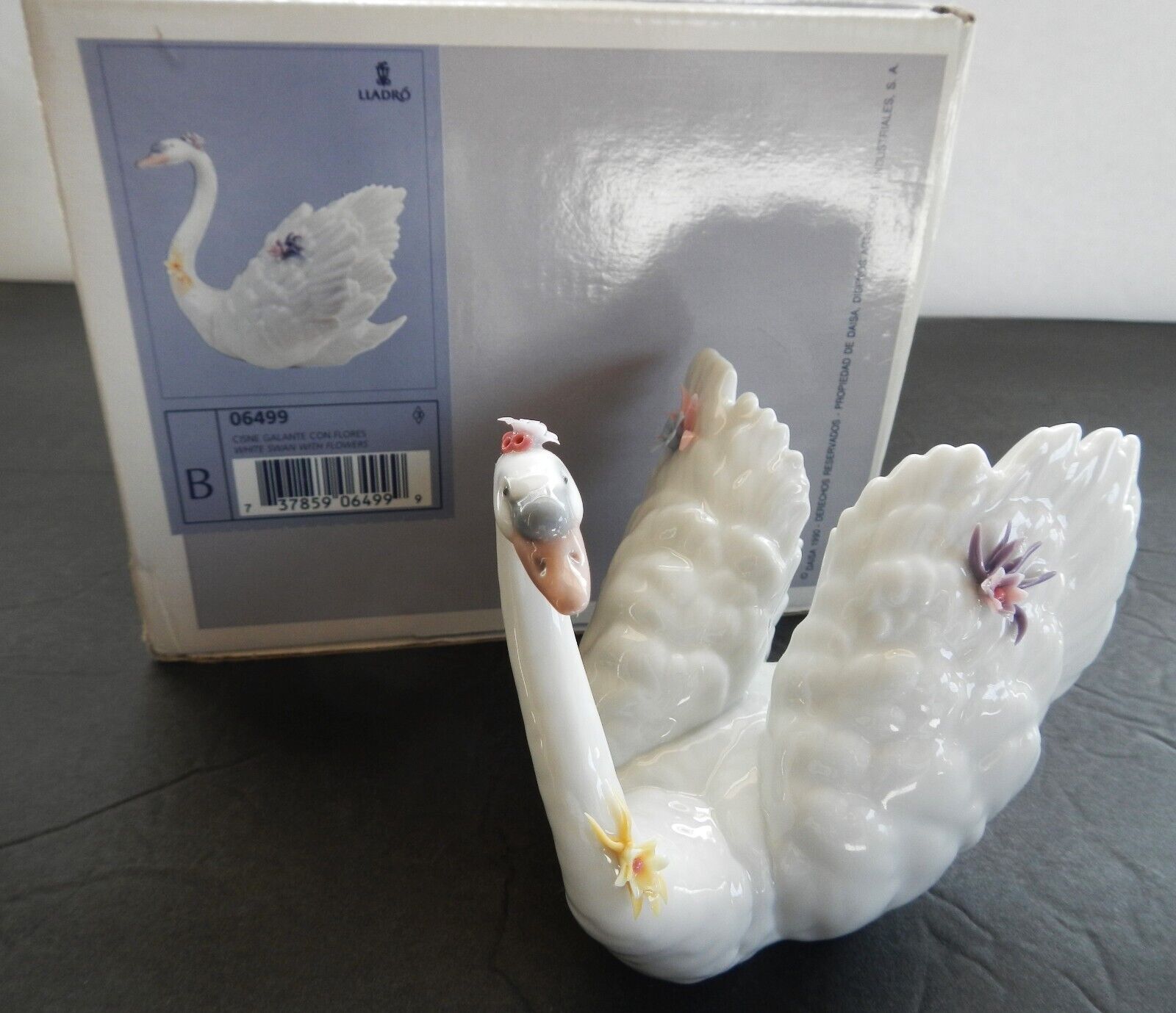 Beautiful Retired Lladro Figurine Titled White Swan With Flowers, No. 6499, MINT