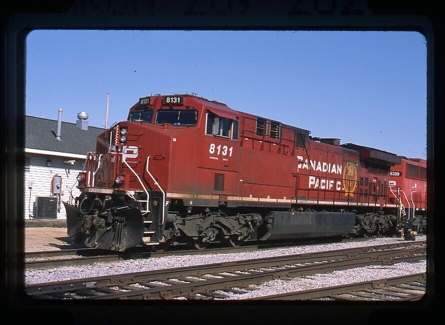 Original Railroad Slide CP Canadian Pacific 8131 AC4400CWM at Dubuque, IA
