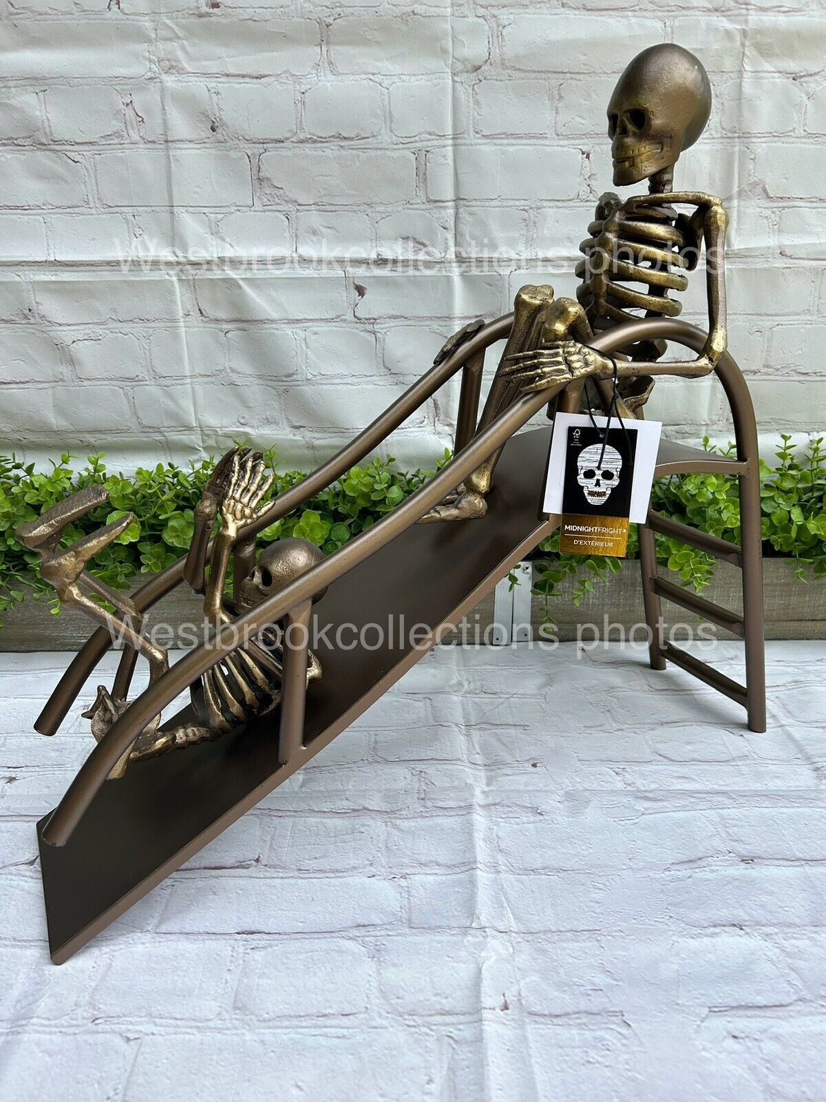 Halloween MIDNIGHT FRIGHT Skeletons Slide Indoor/Outdoor Metal Sculpture Statue