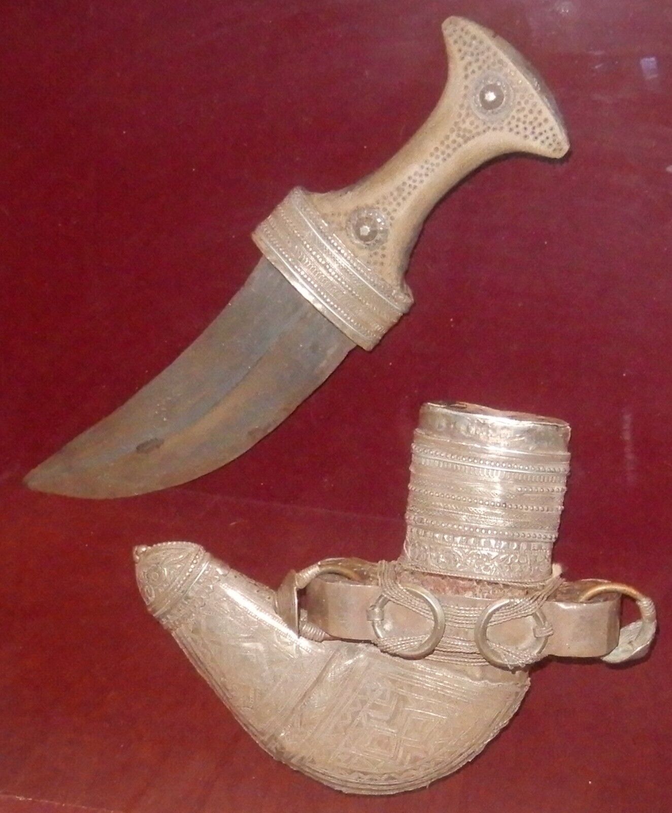 Antique Omani Khanjar Dagger in Silver Scabbard, shadowbox framed = 19\