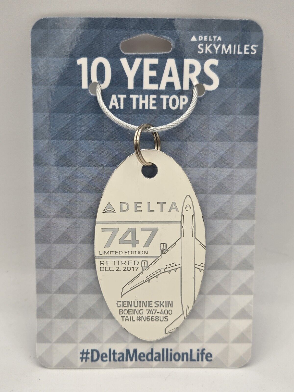 Delta Airlines Boeing 747 Plane Tags White N668US Diamond Medallion Day One