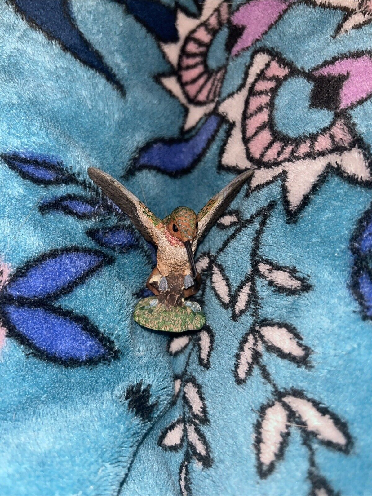 Small Hummingbird Figurine 2.25”