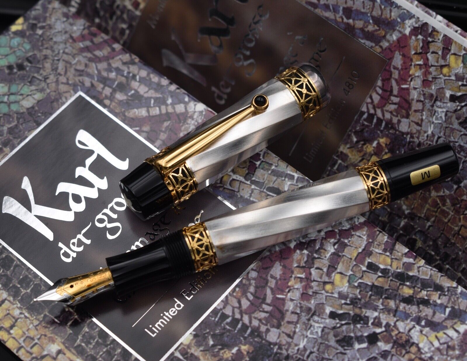 MONTBLANC 2000 Karl the Great Patron of Art  Limited Edition 4810 Fountain Pen M