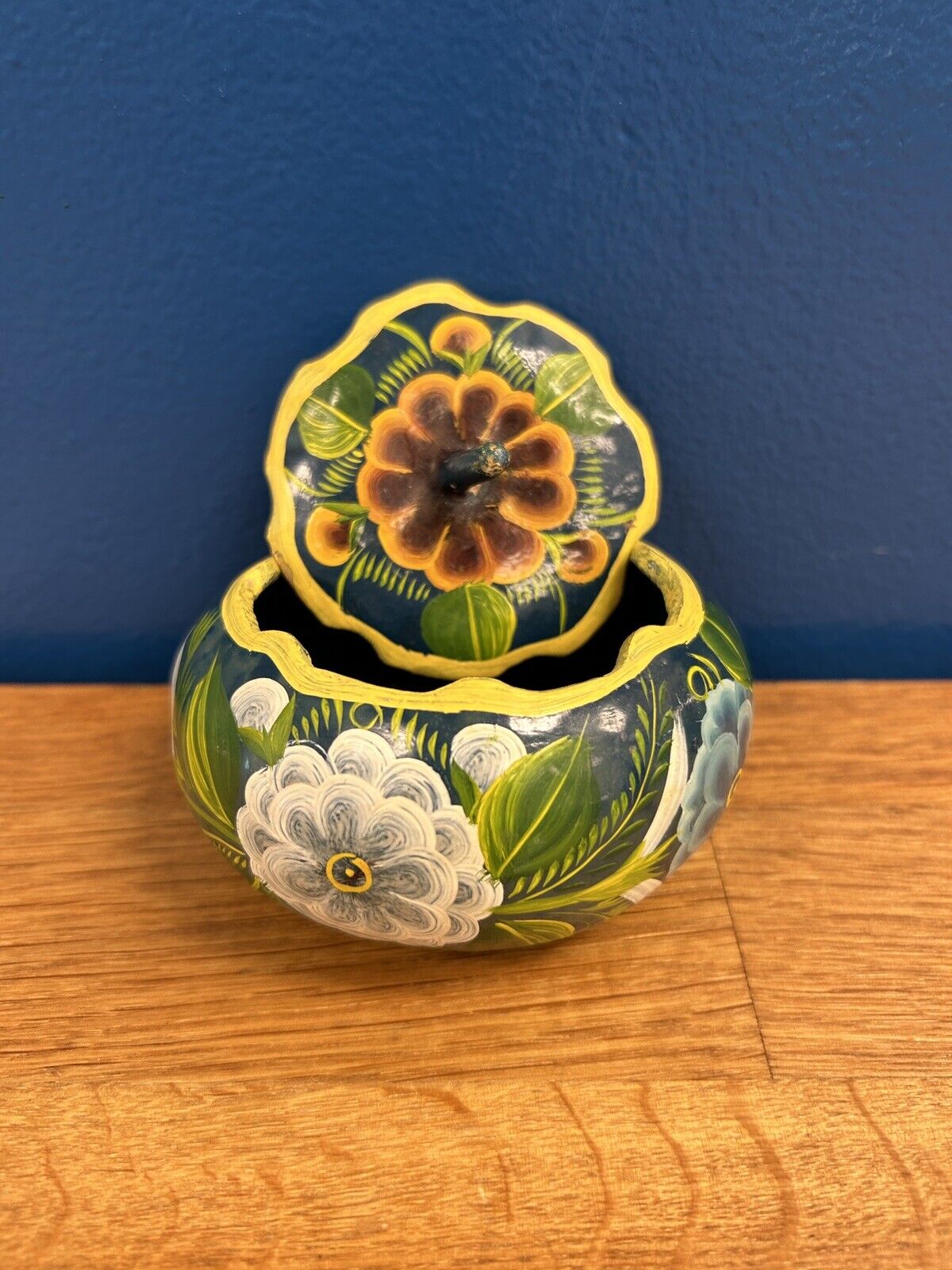 Hand painted Mexican Gourd lidded Box