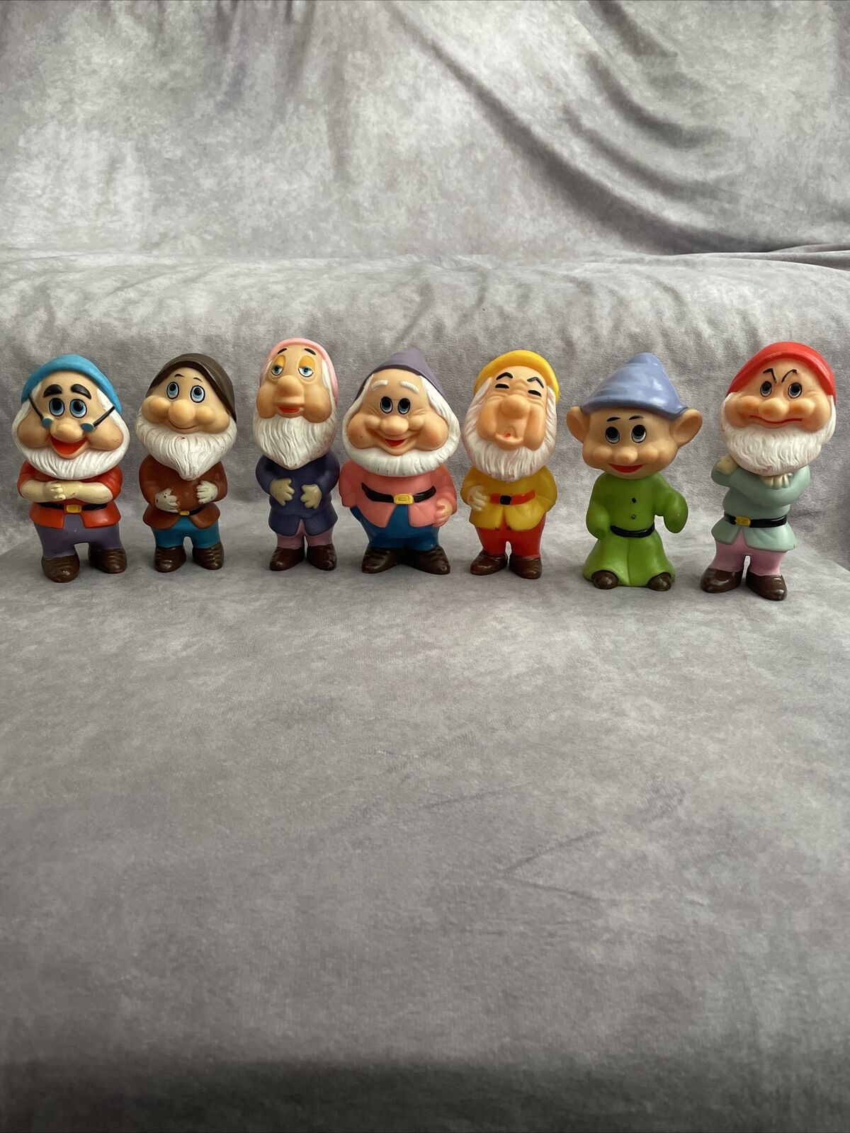 Vintage Seven Dwarfs squeak toys rubber Walt Disney Japan SNOW WHITE Vinyl Rare