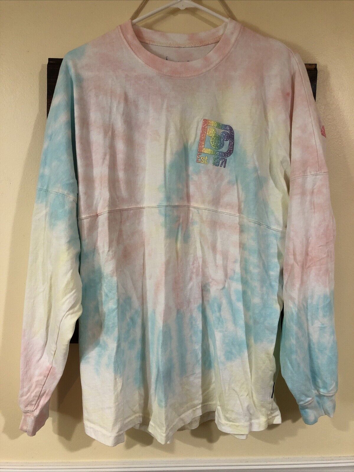 NWOT Walt Disney World Tie Dye Rainbow Multi-Color Spirit Jersey Size Medium