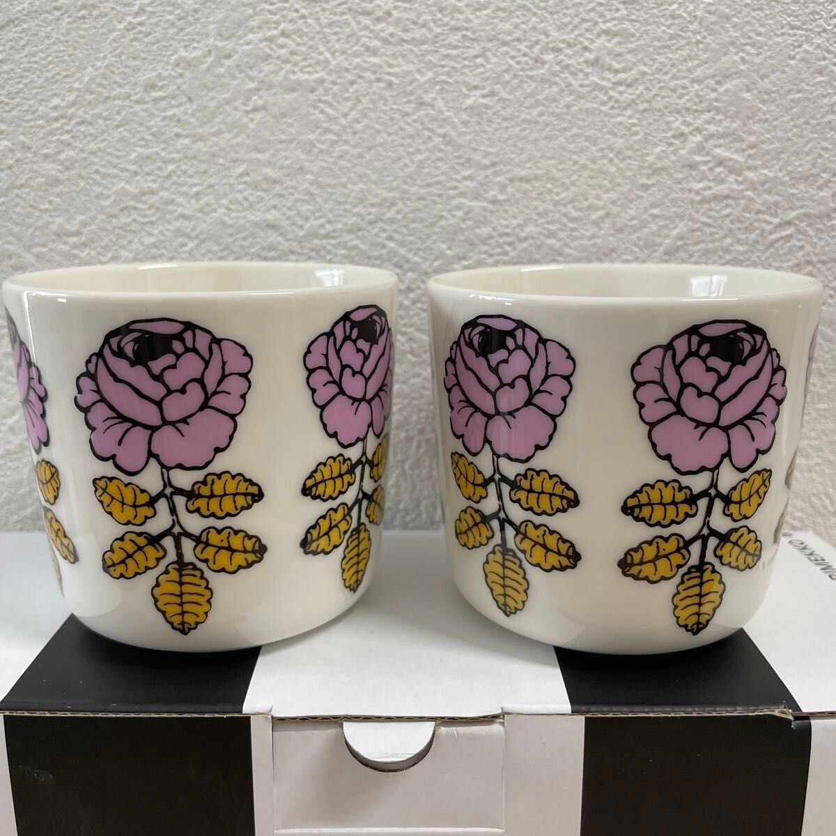 marimekko oiva Vihkiruusu (Wedding Rose) Pair Latte mugs Designed by Maija Isola