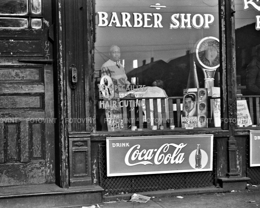 1941 Chicago BLACK BELT BARBER SHOP Photo Picture BARBERSHOP 8x10 11x14 16x20 B8