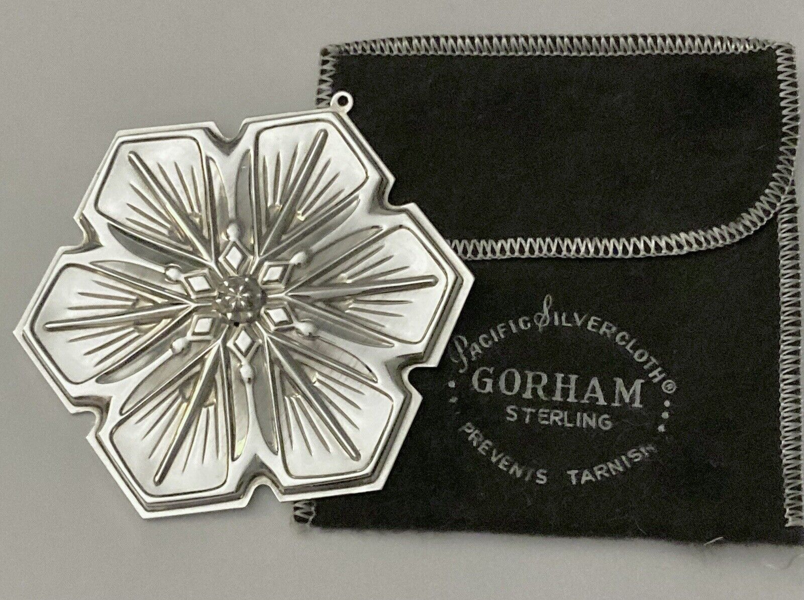 ❄️SNOWFLAKE Sterling Silver CHRISTMAS ORNAMENT Gorham 1992 w/Pouch COMBINED SHIP
