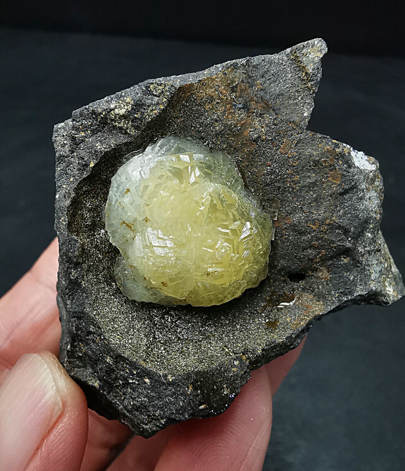 99g Natural Rare Spherical Calcite Crystal on Matrix from Mineral Specimen China