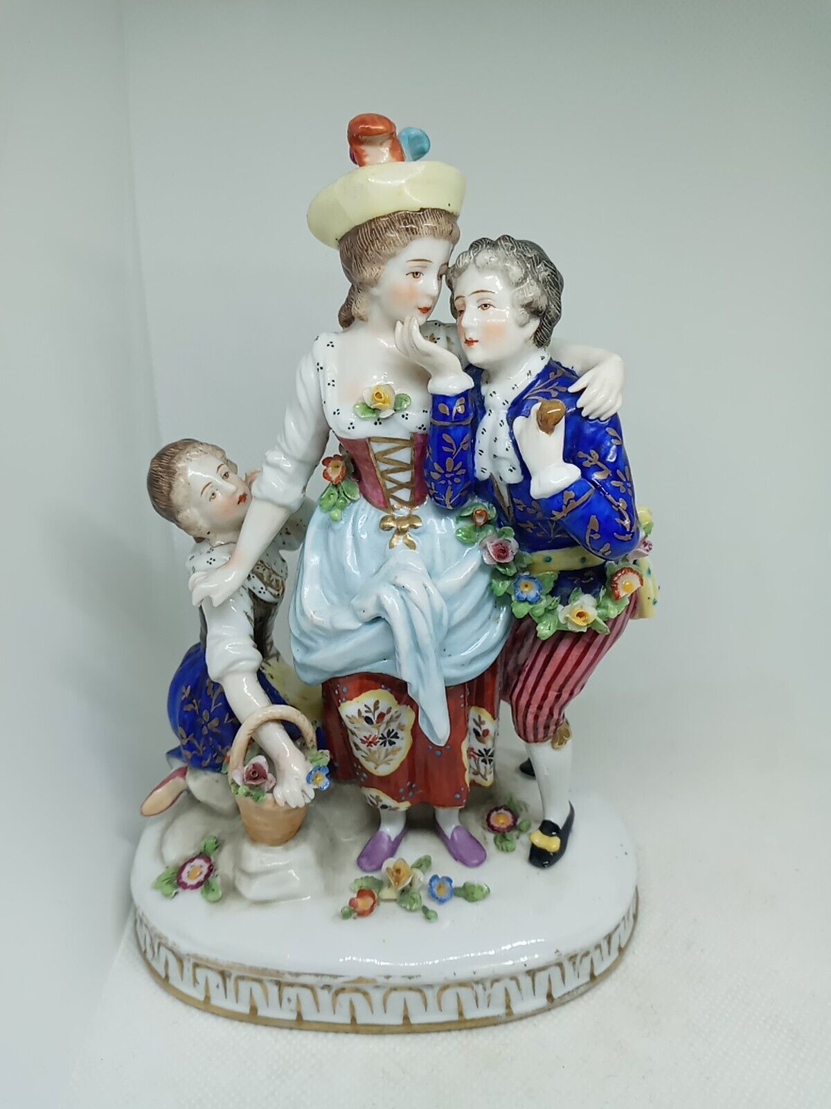 Antiq Meissen Germany Multicolor Porcelain Amorous Figural Group H.P. Detailed.