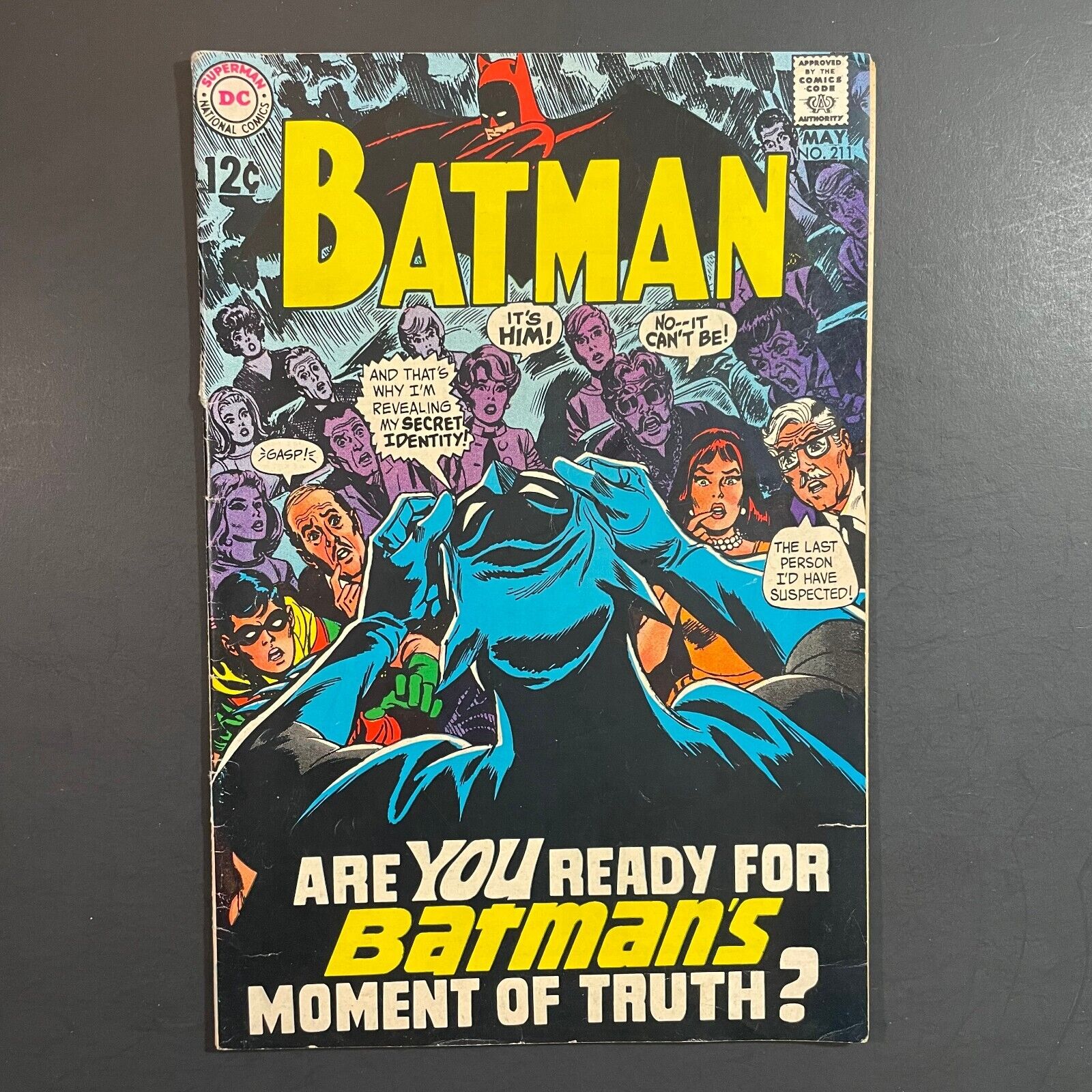 Batman 211 Silver Age DC 1969 Robin comic book Irv Novick cover Frank Robbins