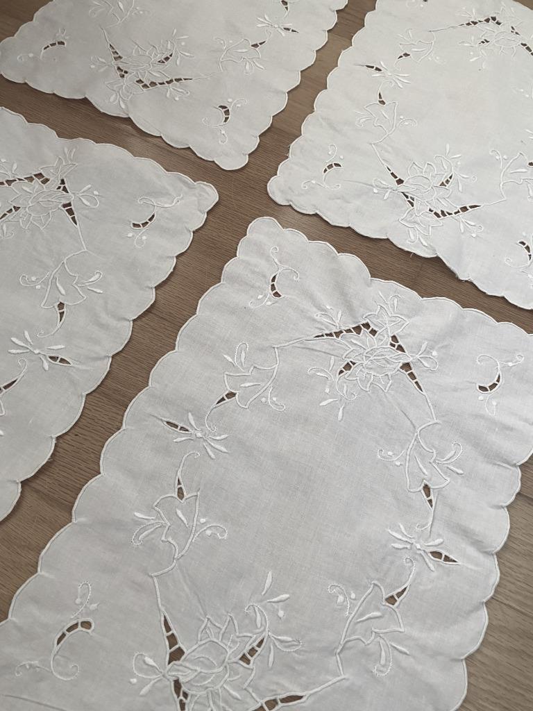 ~ 4 Embroidered Cotton Cut work Scalloped White Tea Party Placemats ~