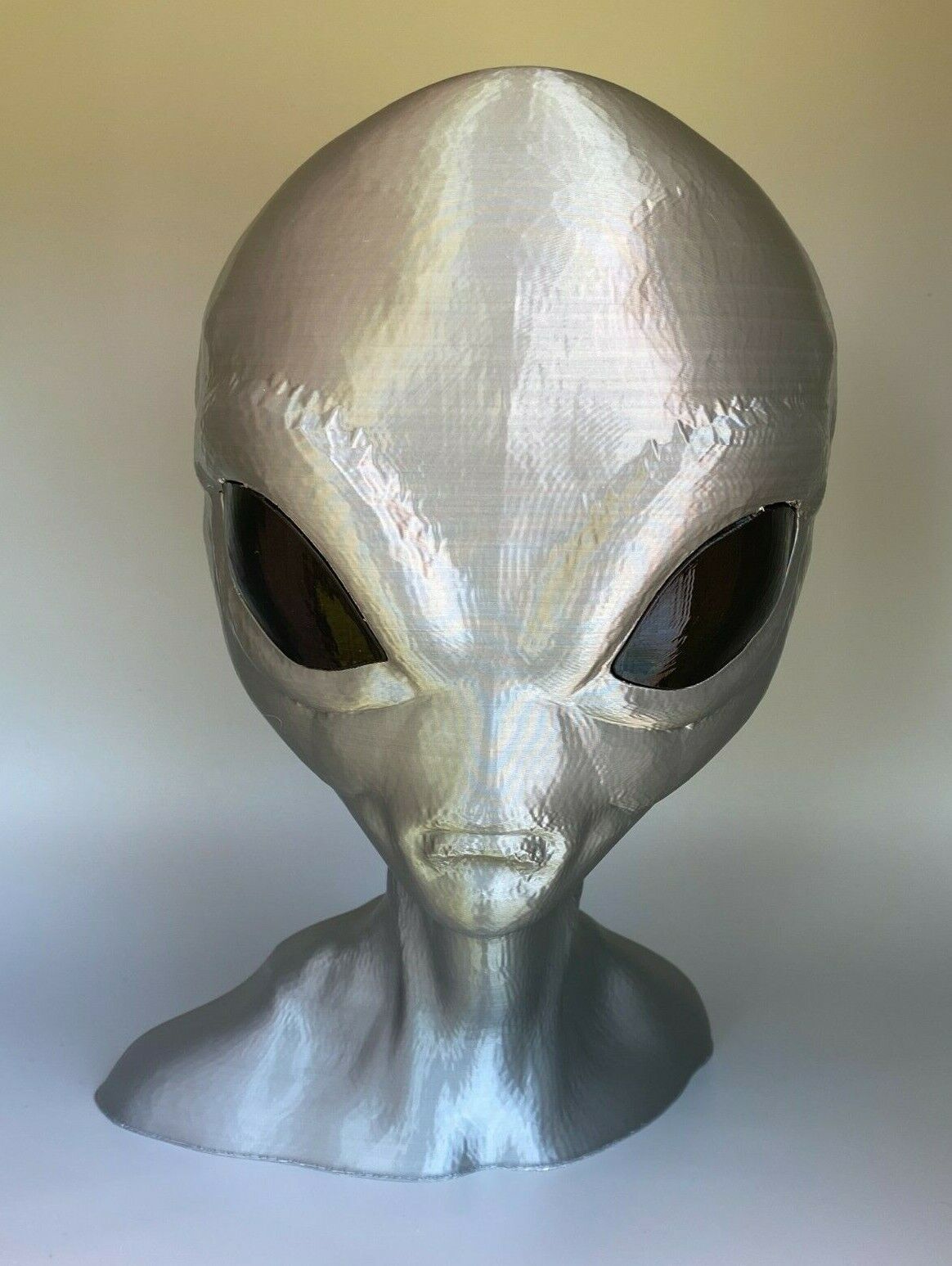 1:1 Grey Alien 11” 28cm head / Bust in shining grey skin with black eyes