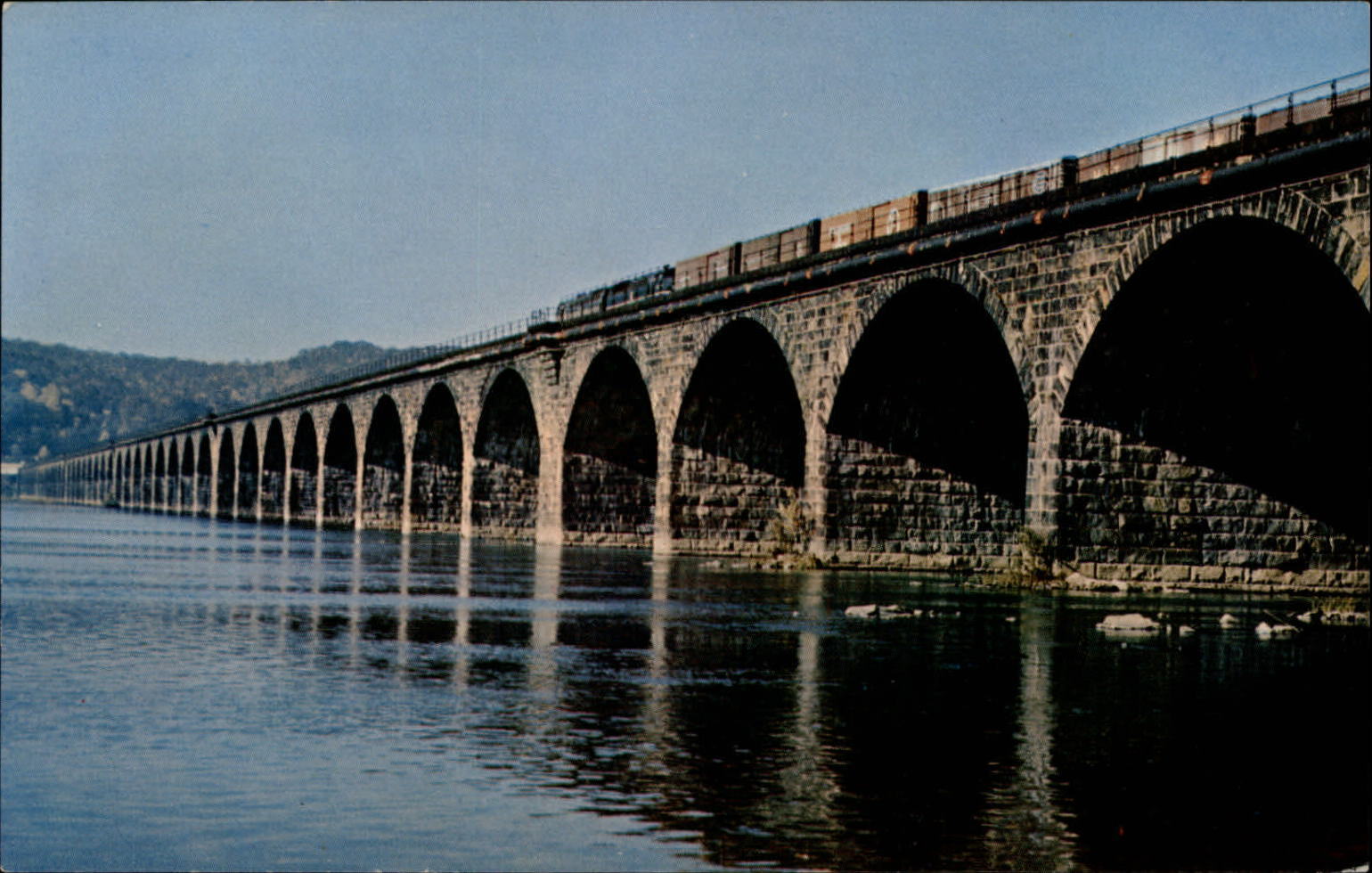 Harrisburg Pennsylvania Rockville Bridge completed 1901 ~ unused postcard sku185