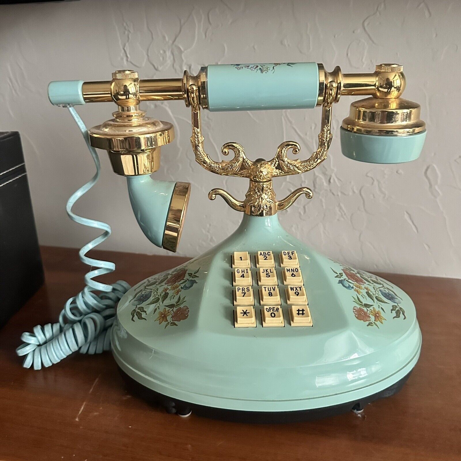 The Empress Telephone, Tabletop, 1973, by American Telecommunications Corp.
