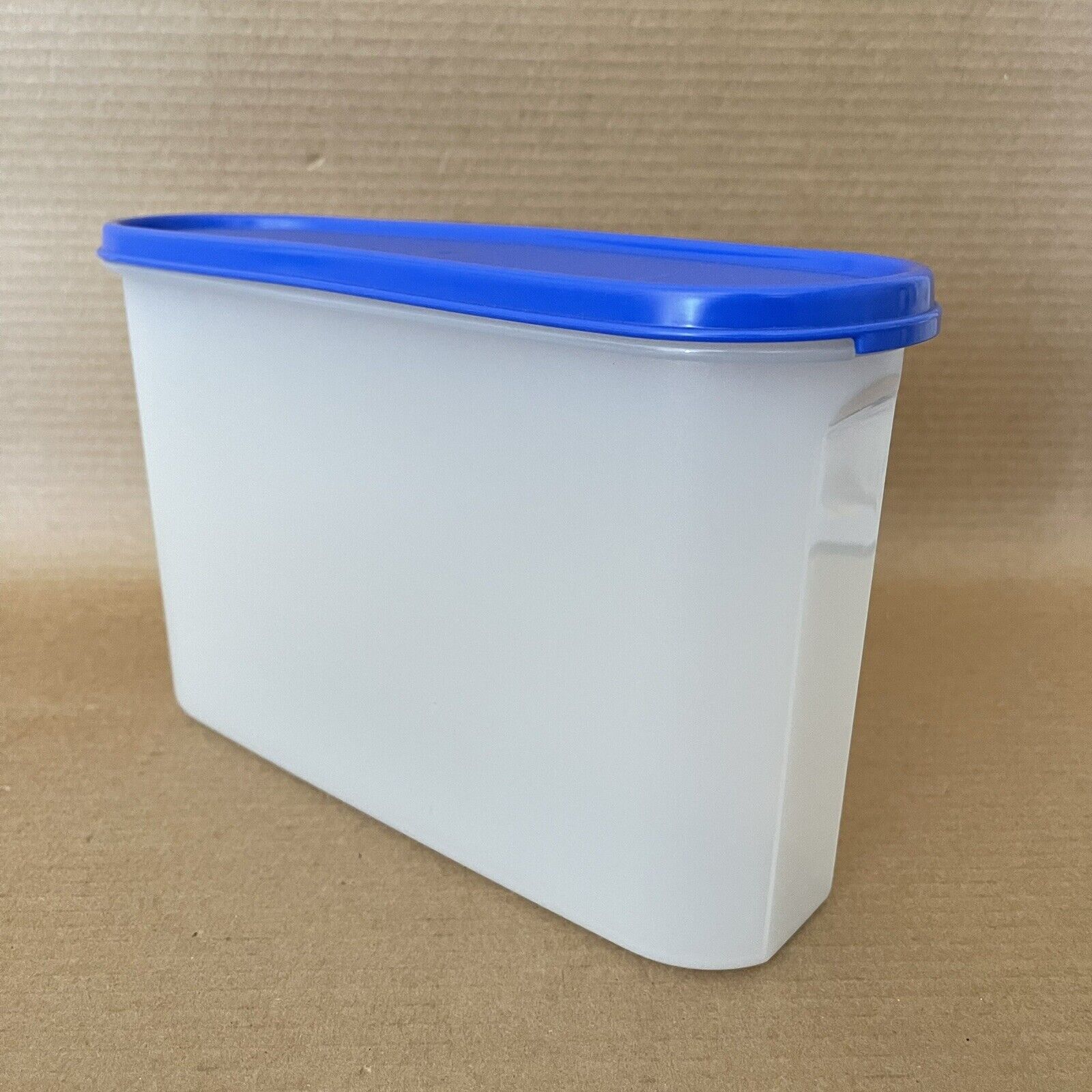 Tupperware Modular Mates Super Oval #3 Container 12 Cup #2401 Blue Seal