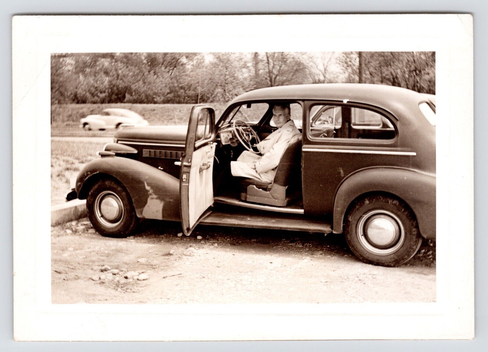 c1930s 1937 Buick~Classic Luxury Car~Man Driving VTG Original Photo