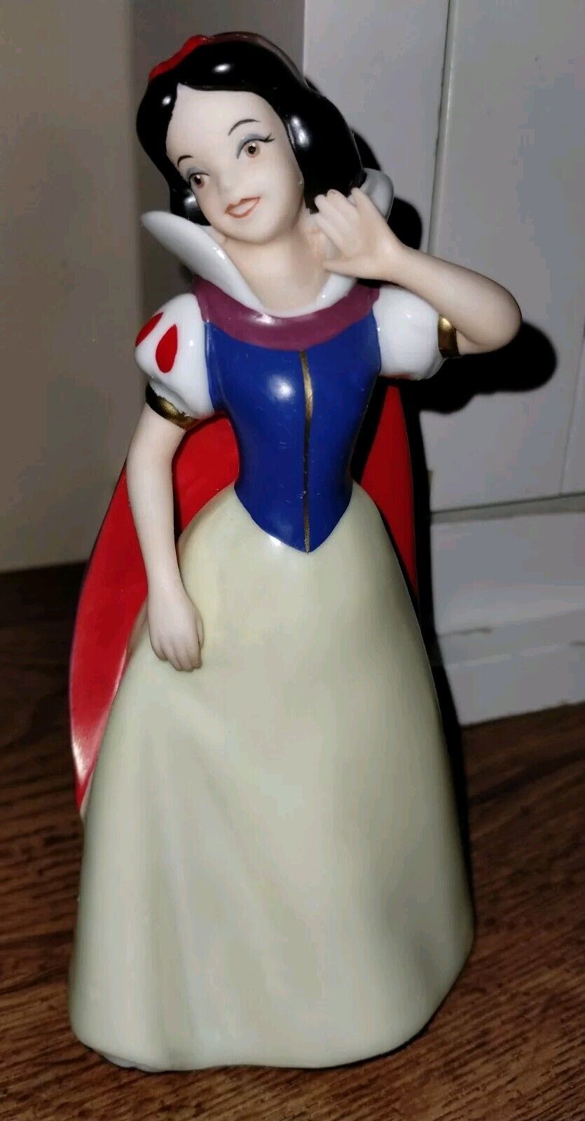 Vintage Disney Sri Lanka Snow White Ceramic 6\