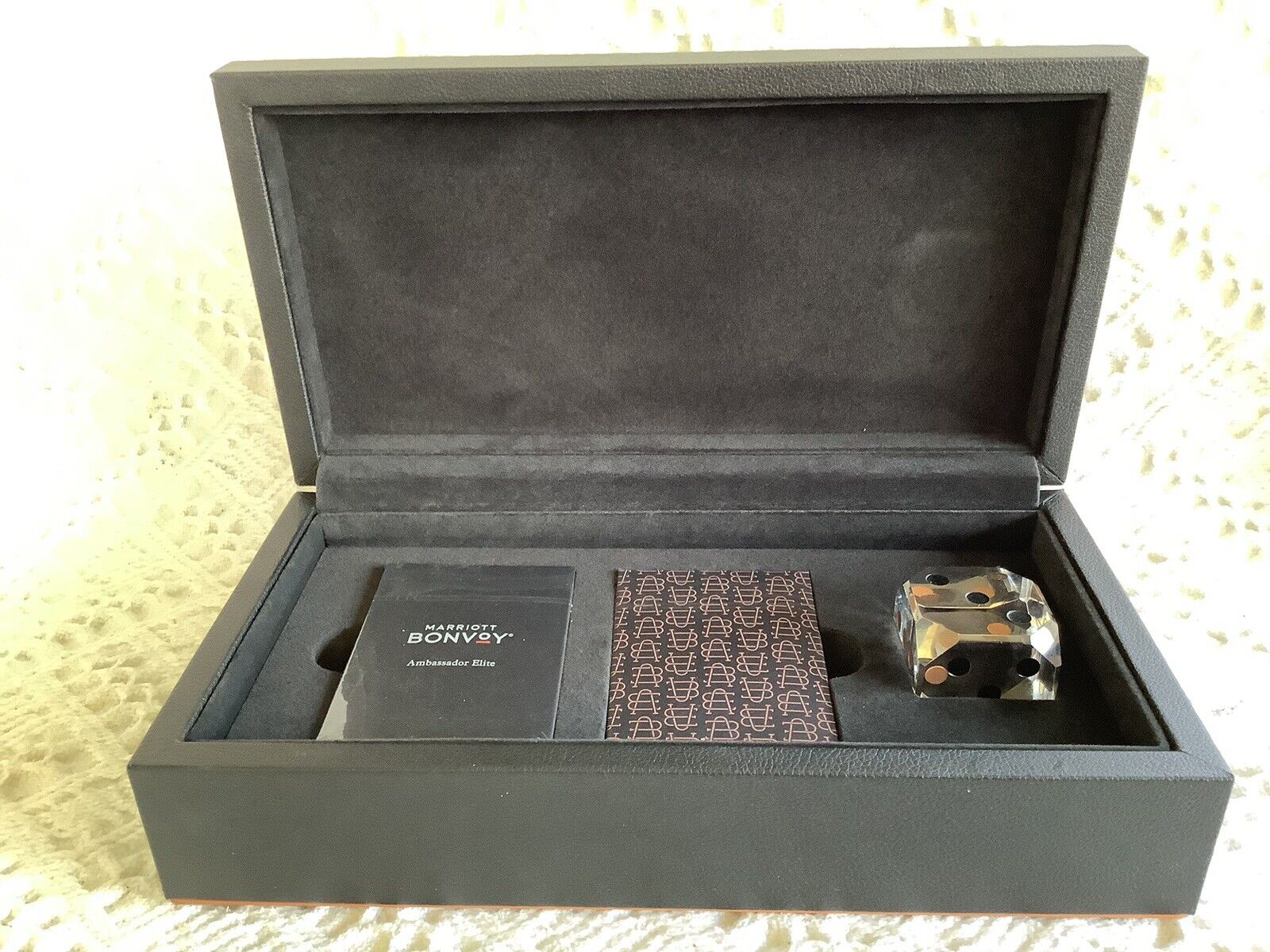 Marriott Bonvoy Ambassador Elite Leather Card Box 2Decks & Large Crystal Dice