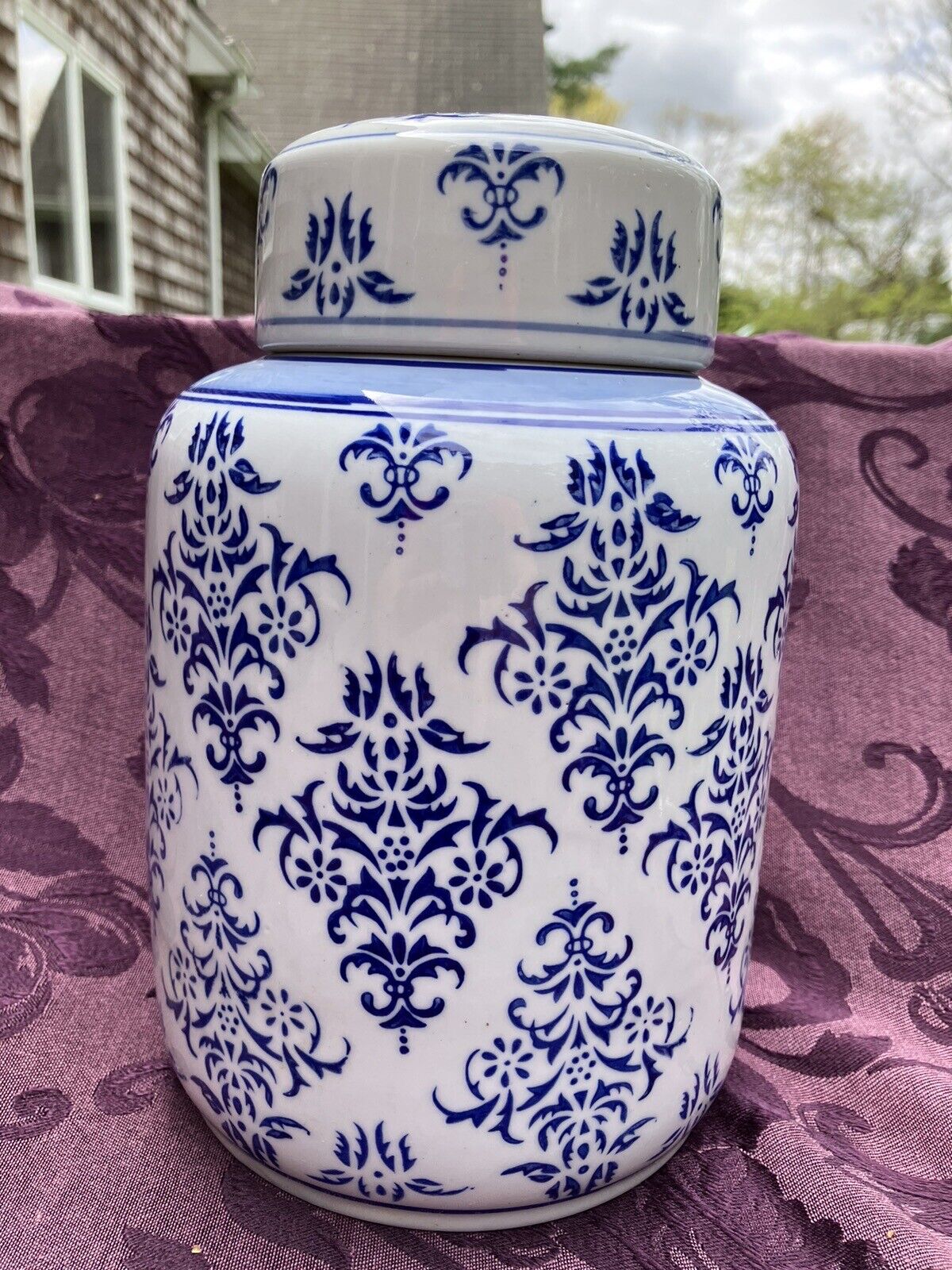 Blue And White Large Tea Caddy/Urn/Ginger Jar  Vintage