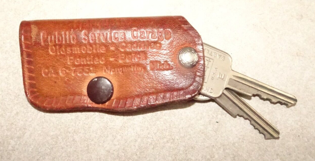 Vintage Public Service Garage Leather Key Fob 1960+ Marquette MI Upper Peninsula